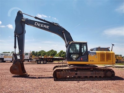 Among the machines Midwest Equipment sold was this 2012 Deere 290G LC excavator.