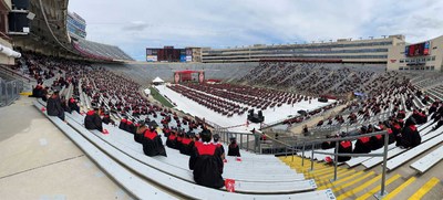 Venue optimization software from SAS helped Wisconsin plan socially distanced commencement ceremonies.