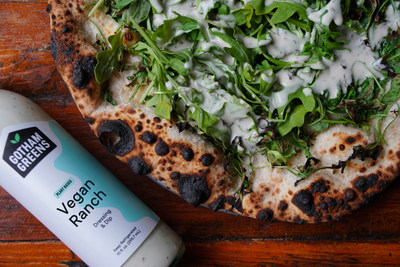 Paulie Gee’s Gotham Greenpointer: An homage to Gotham Greens’ first rooftop greenhouse located in Greenpoint, Brooklyn, this white wood-fired pizza is topped with baby arugula and extra virgin olive oil and drizzled with Gotham Greens Vegan Ranch dressing.