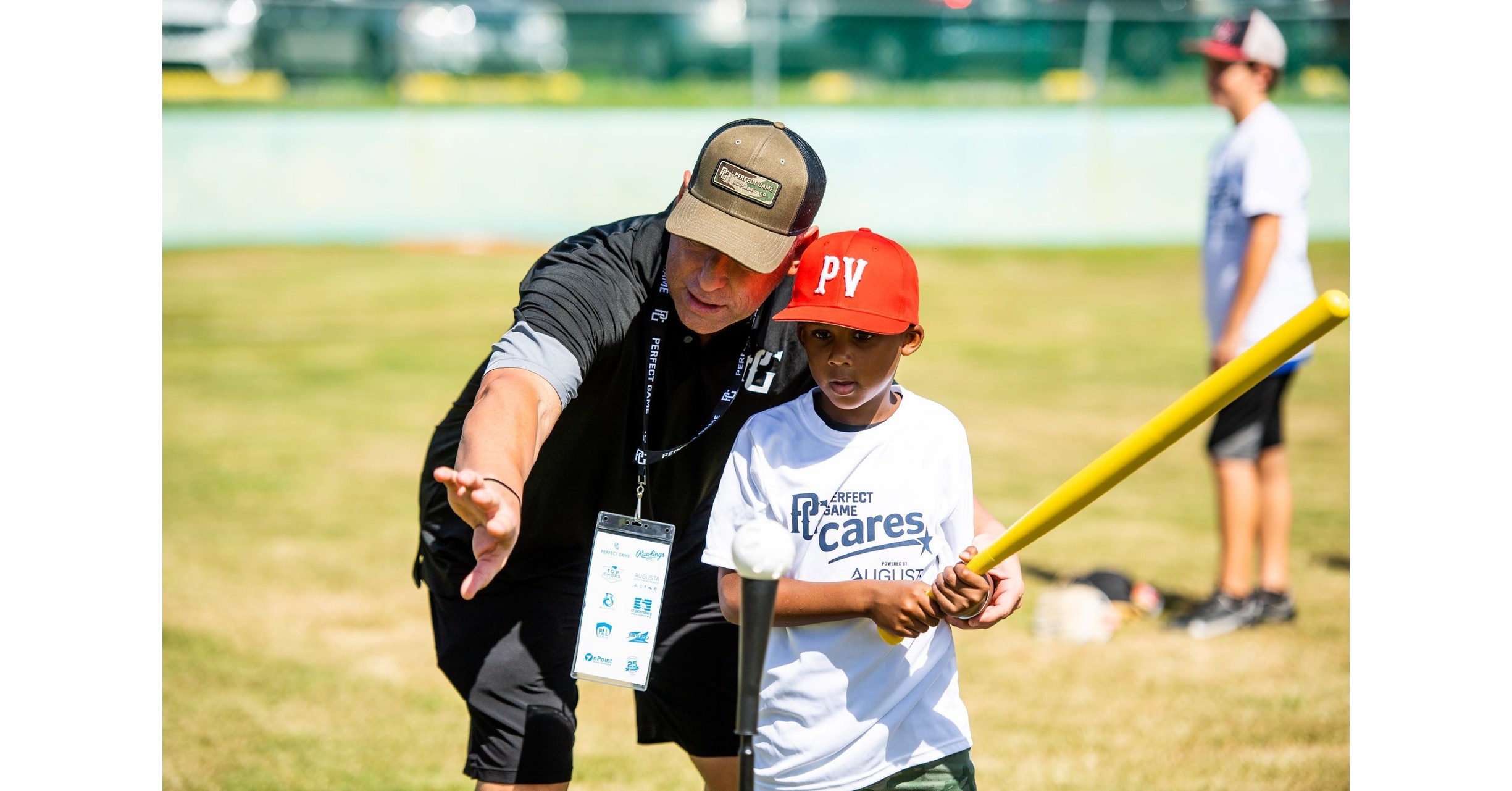 Bo Bichette delivers to St. Petersburg PAL youth program