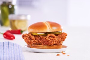 Bojangles' New Hand-Breaded Chicken Sandwich: #SoCluckinGood