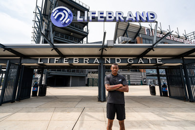 DeVonta Smith in front of the LifeBrand Gate at Lincoln Financial Field in Philadelphia, PA