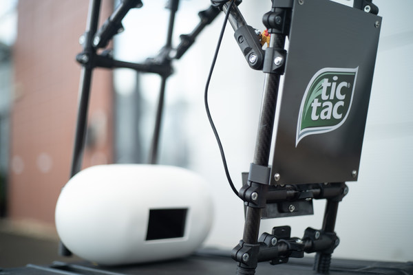 Unable to view the image, Please provide a valid URL.