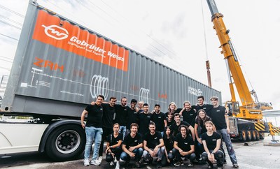 Gebrüder Weiss is the main sponsor of Swissloop Tunneling at ETH Zurich. Here: In front of the Gebrüder Weiss sea freight container in D?bendorf / Switzerland: Stefan Kaspar (left), founder and co-president of Swissloop Tunneling, with his team.