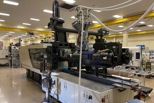 HTI Plastics Installs New 420-Ton Injection Molding Press