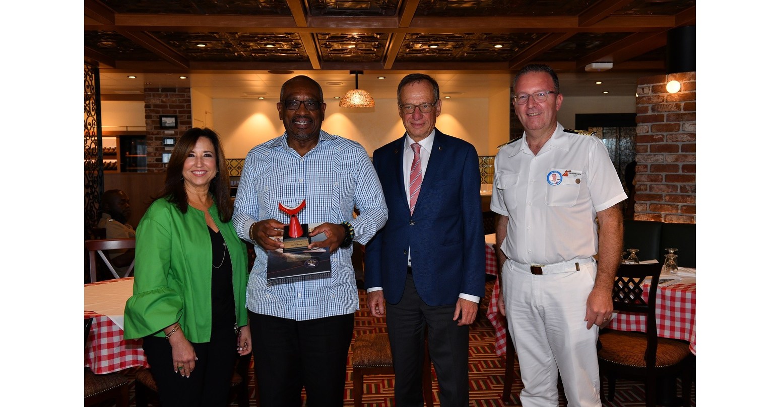 Mardi Gras Makes First-Ever Call At Nassau, Bahamas, On Maiden Voyage