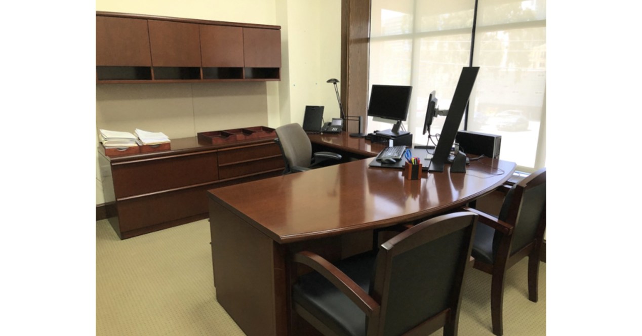 Trustee to Auction Collectibles and Furniture of Tom Girardi's Bankrupt