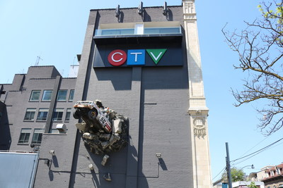 Bell Media building in downtown Toronto. (CNW Group/Unifor)