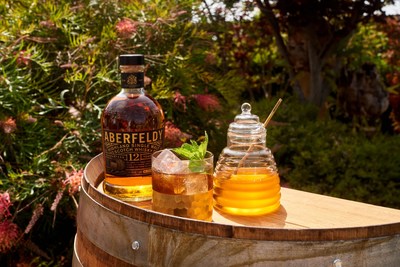 ABERFELDY Single Malt Scotch Whisky 2021 Barrels & Bees Program