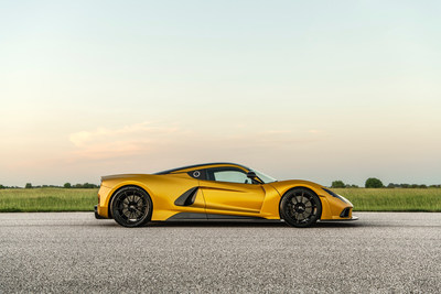 Hennessey Venom F5 Chassis 03 in Mojave Gold
