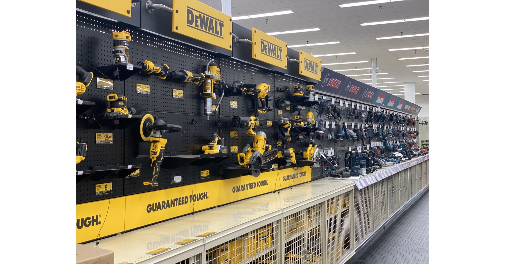 Busy Beaver Building Centers Opens the Doors to Their Newest Store in