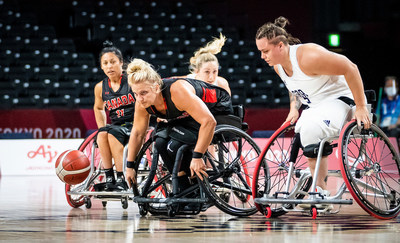 Kady Dandeneau et l'quipe canadienne fminine de basketball en fauteuil roulant reviennent sur le terrain vendredi pour leur deuxime match des Jeux de Tokyo 2020. PHOTO : Dave Holland/Comit paralympique canadien (Groupe CNW/Canadian Paralympic Committee (Sponsorships))