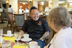 Food Network Celebrity Chef Visits Senior Living Community Eskaton Village Carmichael