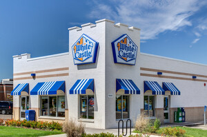 White Castle Thanks Vaccinated Team Members with $100,000 Giveaway