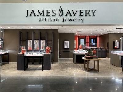 James Avery Jewelry Counter at Yorktown in Lombard