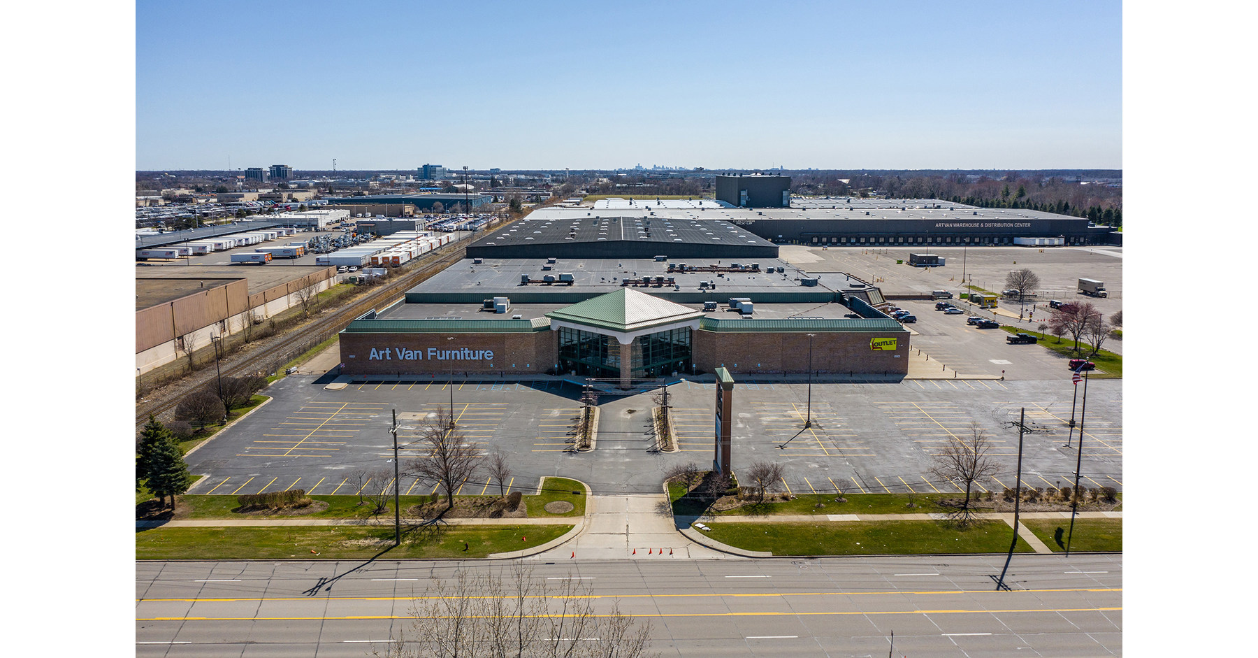 Groupe Quint Continues US Expansion, Acquires Former Art Van Headquarters