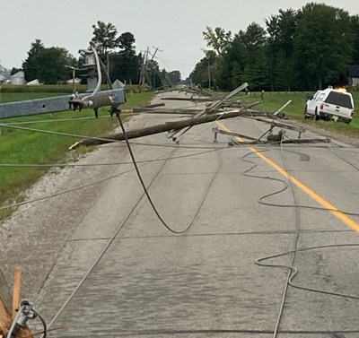 Photo of downed power lines and damaged Hydro One equipment near Thamesville earlier this week (CNW Group/Hydro One Inc.)