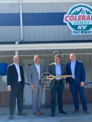 The RV Retailer teams cuts the ribbon at the grand opening of the recently renovated Colerain Family RV location in Fort Wayne, Indiana
