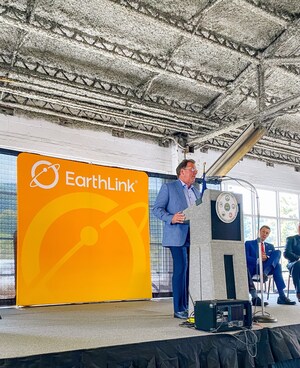 EarthLink Expands Customer Service Division with New U.S. Call Center