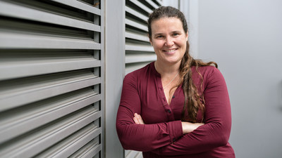 Barbara Engelhardt joins Gladstone Institutes as a senior investigator. She will build machine-learning models and statistical tools to find ways to better understand, and even prevent, disease. Photo: Michael Short/Gladstone Institutes