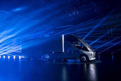 Xingtu is DeepWay's smart new energy heavy-duty truck with a sleek, energy efficient design.