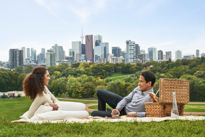 Four Seasons Hotels and Resorts welcome guests to experience new urban getaway offerings designed with couples in mind.