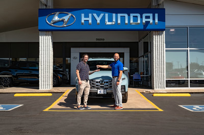 Hyundai Santa Cruz Buyer Jordan Gonzales Epitomizes New Breed of Sport Adventure Vehicle Owner