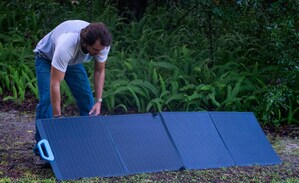 Bluetti Releases New PV120/PV200 Solar Panels
