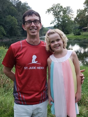As St. Jude Hero Chase Grubb trains for the inaugural St. Jude IRONMAN 70.3 Memphis, he finds extra meaning in his miles from his niece, Luxe. After being diagnosed with severe aplastic anemia, she was referred to St. Jude Children’s Research Hospital where she received a bone marrow transplant.