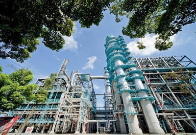 Planta de producción de Sinopec Gaoqiao Petrochemical Corporation. (PRNewsfoto/SINOPEC)