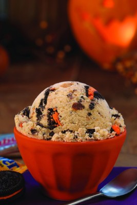 Baskin-Robbins’ spell-binding October Flavor of the Month, Trick OREO® Treat, swirls orange crème-filled OREO® cookies into a creamy vanilla flavored ice cream, with BUTTERFINGER® and BABY RUTH® candy pieces throughout.