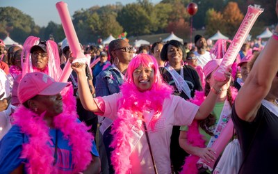 Red Roof® Invites Americans to “Travel for Good” During Breast Cancer Awareness Month to Benefit the American Cancer Society as part of their Room in Your Heart Program.  Travelers who book and stay in October can enjoy a 15% discount and help turn Red Roof pink with a portion of proceeds going to help people with cancer live longer and better lives.