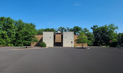 Acting on behalf of the property owner, R.J. Brunelli sold a 3.5-acre site housing the 27,000-sq.-ft. former NY Sports Club building in Old Bridge to a private investor.