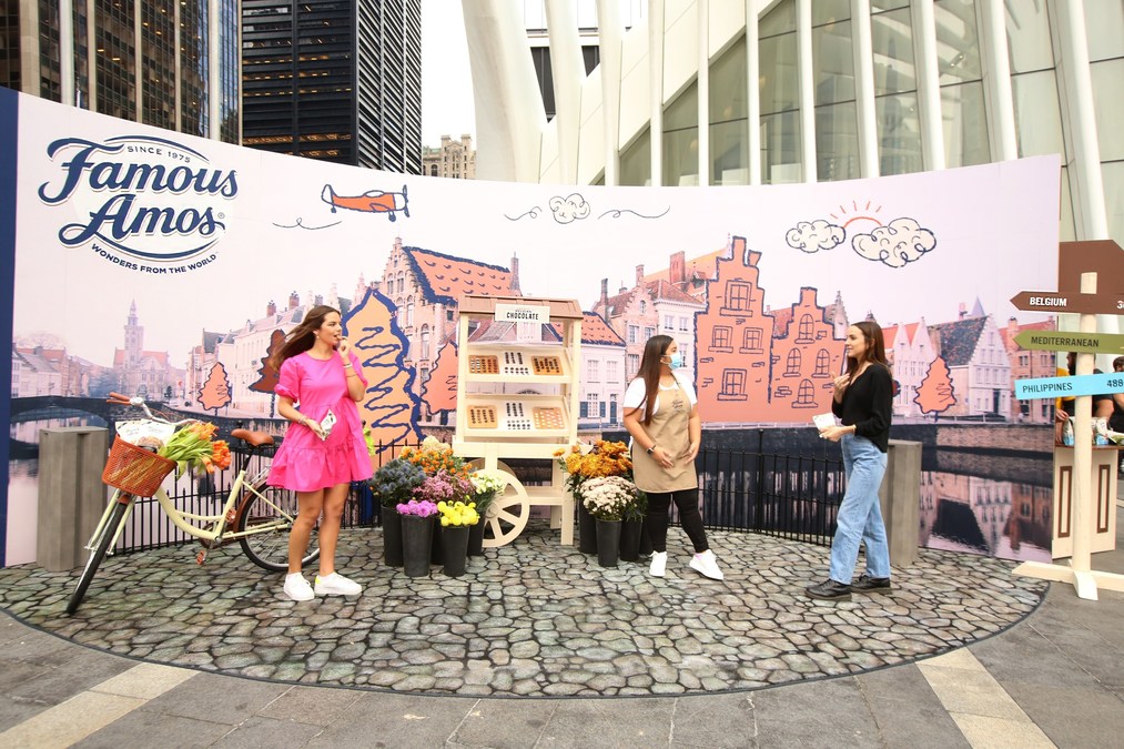Famous Amos® Takes Over Lower Manhattan with the Scents of its New FAMOUS AMOS WONDERS FROM THE WORLD Cookies - Vimarsana News