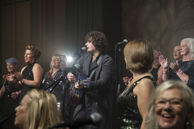 Paddy Casey joins the Sea of Change Choir for the grand finale.