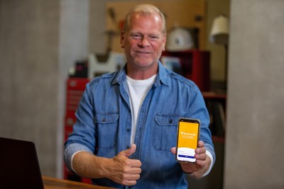 Mike Holmes partners with headversity (CNW Group/Headversity)