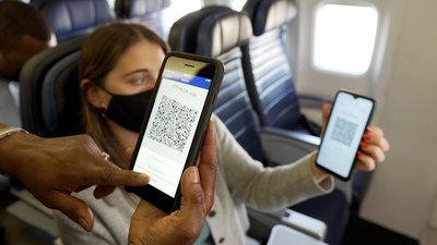 United Becomes First Airline to Introduce PayPal QR Codes as Inflight Payment Option