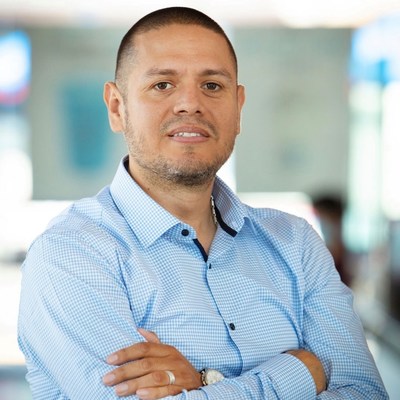 Unable to view the image, Please provide a valid URL.