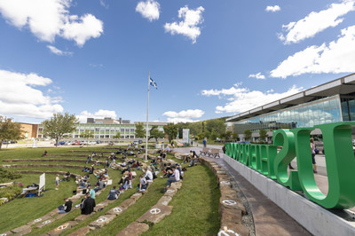 L'UdeS, première au Classement Maclean's 2022 - La consécration d'une communauté universitaire engagée