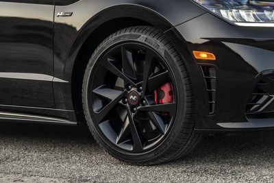 The wheel and tire package of the Sonata N Line Night Edition on the shoulder of a canyon road in Riverside County, Calif., Fri. Sept. 24, 2021. (Photo/Hyundai Motor America)