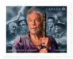 Un nouveau timbre commémoratif rend hommage à Christopher Plummer