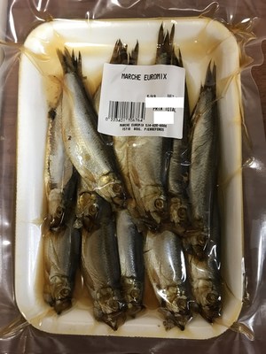 Sprats fumés (Groupe CNW/Ministère de l'Agriculture, des Pêcheries et de l'Alimentation)