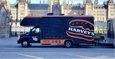 An image of the Harvey's RV parked outside (Groupe CNW/Harvey's)