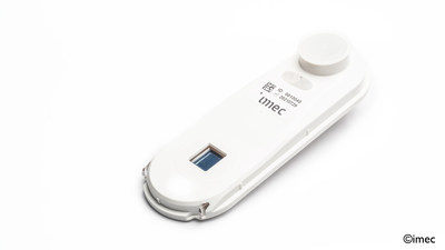 A demonstration sample of the proof-of-concept breath sampler, developed by imec.