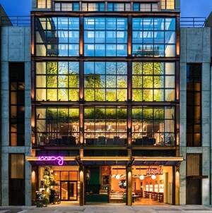 Lightstone's Moxy Times Square And Moxy Chelsea Hotels Recognized With Condé Nast Traveler's 2021 Readers' Choice Award "Top 25 Hotels In New York City" For The Second Consecutive Year