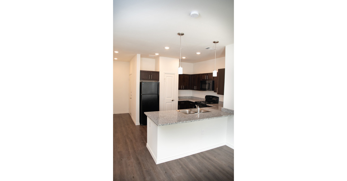 AMTEX, Houston community leaders celebrate official opening of Green