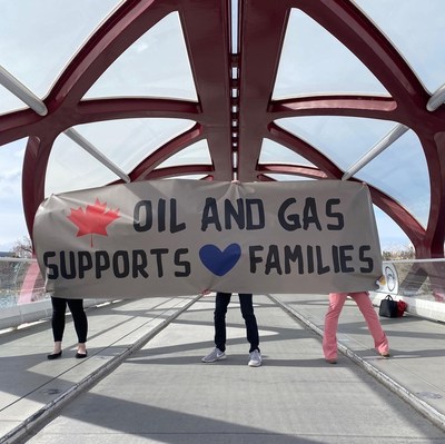 Oil & Gas supports families (CNW Group/Canada Action Coalition)