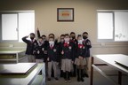 Sandvik Coromant, a través de unete, dona equipos de cómputo a escuela primaria, como parte de su Campaña de Responsabilidad Social