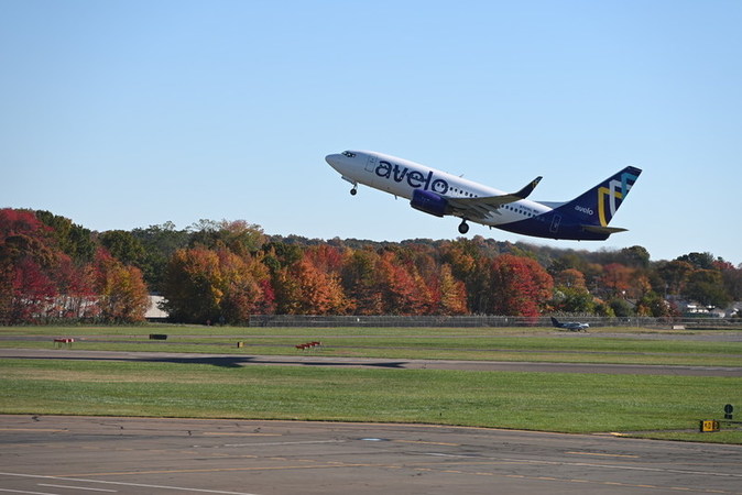 Avelo Airlines Debuts New Nonstop Service from Southern Connecticut to Fort Lauderdale - Vimarsana News