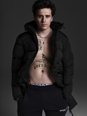 SUPERDRY JOINS FORCES WITH BROOKLYN BECKHAM TO CHAMPION THE BRAND’S SUSTAINABLE COLLECTIONS. IMAGE CREDIT: JUSTIN CAMPBELL FOR SUPERDRY.